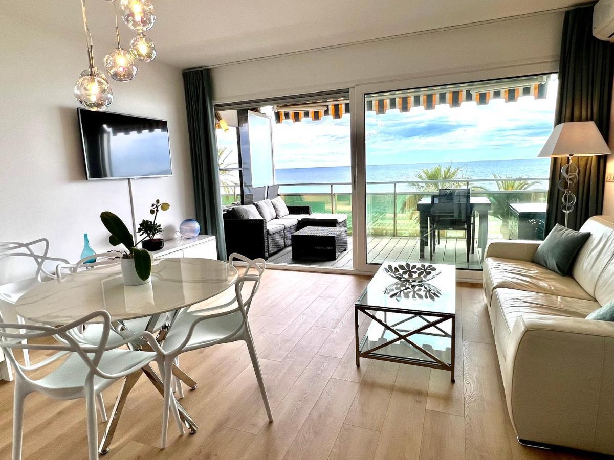 Apart-a-nice : A Breathtaking View On The Sea Apartment *